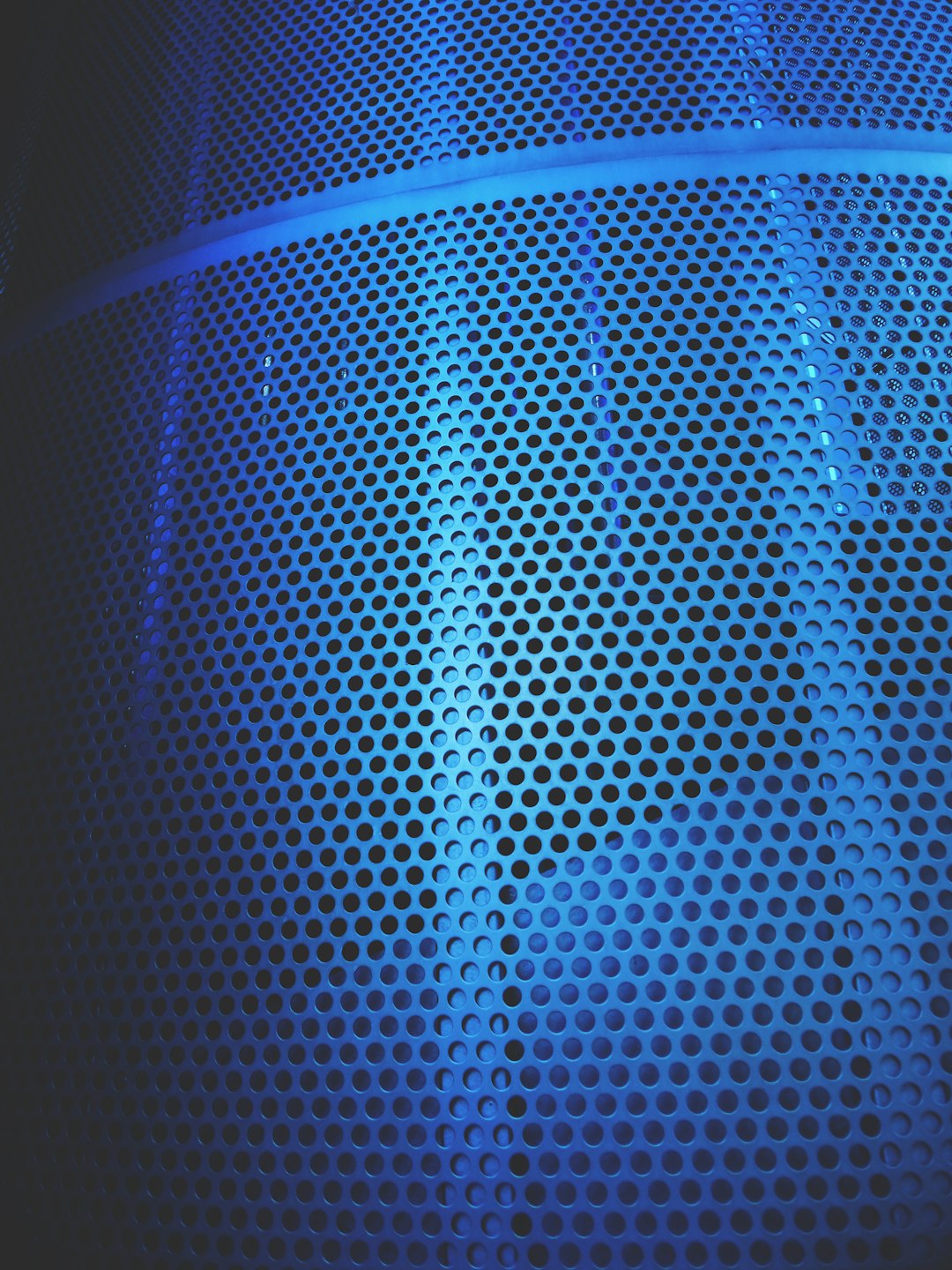 gallery-img-01 a-close-up-of-a-blue-metal-object-o15noawrziy